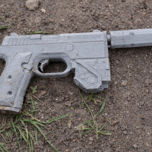 Her majesty weapon Cyberpunk 2077