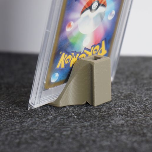 img-2.jpg Présentoir de cartes à collectionner