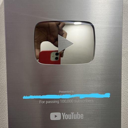 未開封 YouTube 銀の盾 Silver Play Button ▶️ YouTube Silver Play Button・Free STL File for 3D printing・Cults