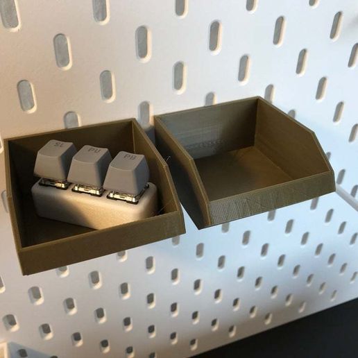 IMG_5338.JPG IKEA Skadis - Teil Tabletts - Groß