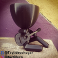 taytideco-robert-guitarra.png Robert Plant with guitar