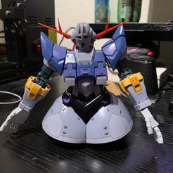 IMG_0723.jpg OBJ file RG Zeong Relaxed Angled Hands・Template to download and 3D print