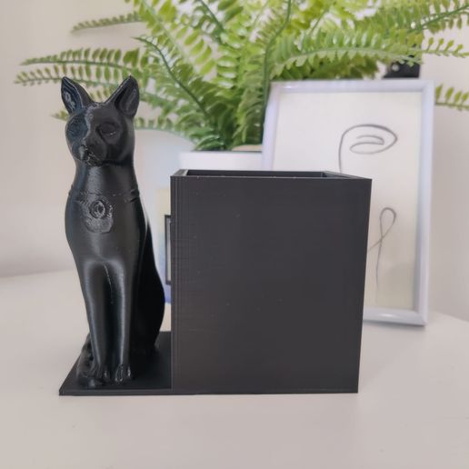 WhatsApp-Image-2022-03-11-at-15.20.48.jpeg Ägyptische Katze Stifthalter