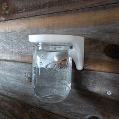 IMG_20180424_181622.jpg STL-Datei Mason Jar Wall Mount Pint Size・Design für 3D-Drucker zum herunterladen