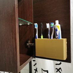 IMG_20210131_195740.jpg door or wall toothbrush holder