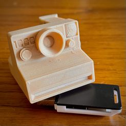 IMG_3943.jpg Vintage Polaroid Land Camera Keychain