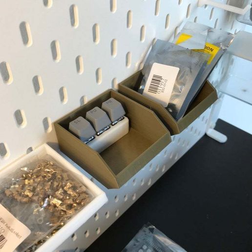 IMG_5337.JPG IKEA Skadis - Teil Tabletts - Groß