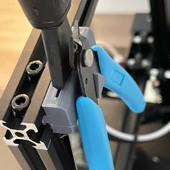 20210831_194053107_iOS_1.jpg Spatula and Plier holder for Ender 3 pro