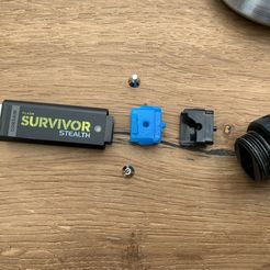 assembly-corsair.jpg Corsair USB Survivor saver