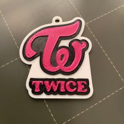 3MF file Kpop Twice Logo LED LightBox w/ All Member Name Variation 📦・3D  printable model to download・Cults