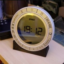 Screenshot_2021-06-16_180934.jpg Free 3D file Salubrion clock stand・3D printing idea to download
