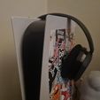20230325_012403.jpg PS5 Avengers Headset Stand