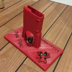IMG-20210113-WA0018.jpeg stand support M4 AR-15 airsoft deadpool