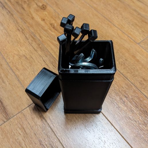 Suzuki DR-Z400 ToolBox - 3D model önizlemesi