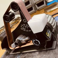 By - Ps ‘ ¥ Ny \e Cen 3D-Datei Bohrerschärfer/ Hilfsmittel Worksharp-Schleifaufsatz kostenlos・Modell für 3D-Druck zum herunterladen