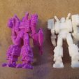 20230419_155640.jpg Transformers Tarn Decoy Miniature Figure