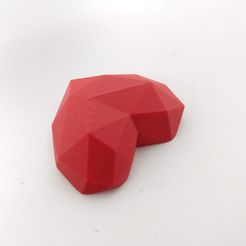 IMG_20190206_194135723-01.jpg Файл STL Low poly heart for chocolate mold・Модель 3D-принтера для скачивания