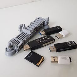20190511_122137.jpg Free STL file Steampunk USB Holder・3D print design to download