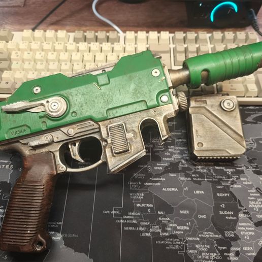 Pistolet laser pour Cosplay Version 2