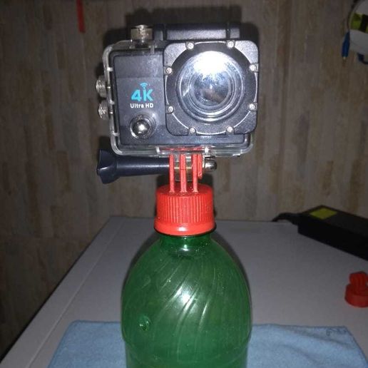 8ddb4a49-a3b5-4ad5-b935-0192929b1d84.jpg GOPRO ON PLASTIC BOTTLE - HAND GRIP AND FLOATER