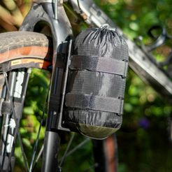 IMG_0289.jpg STL file Bicycle Fork Cage - Bikepacking - Drybag Cage - Bicycle Camping・3D print object to download