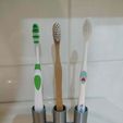 2020-03-24_23.34.40.jpg toothbrush holder --  support de brosse a dent