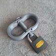 Split-Dual-Pin-Shackle-With-padlock.jpg Split Pin Shackle