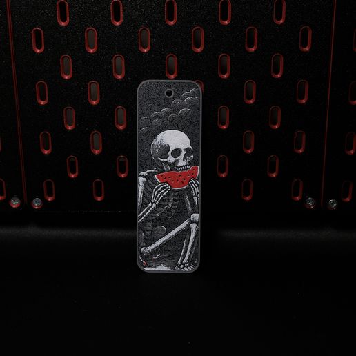 DSCF8605.jpg Marcapáginas esqueleto de verano 2