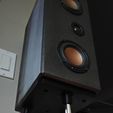 IMG_20190423_162659.jpg Minimalist speaker stand