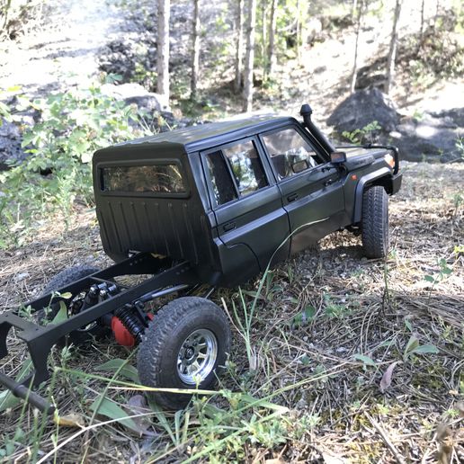 LC79-10.jpeg LC79 Conversión para carrocería de oruga Killerbody LC70