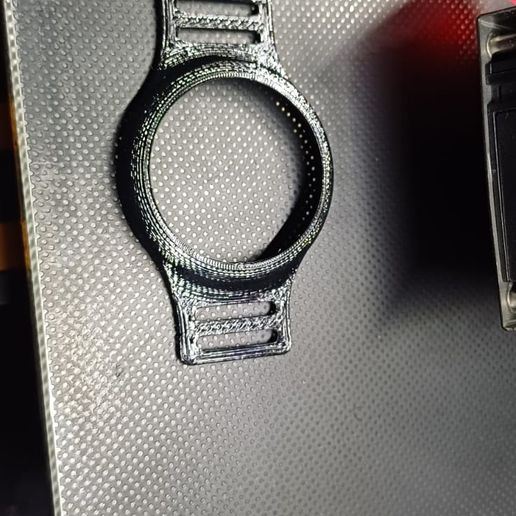 WhatsApp-Image-2024-11-18-at-05.49.53-1.jpeg Libre 2 arm band retainer