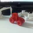IMG_20170513_163338 p.jpg Fichier STL gratuit Facile à imprimer Tracteur générique (esc: 1: 100)・Modèle à télécharger et à imprimer en 3D