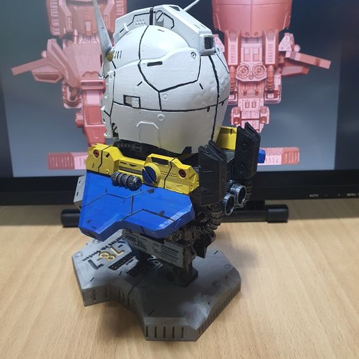 ガンダム胸像　GUNDAM　Bust Type DisplayCase ガンダム胸像 GUNDAM Bust Type DisplayCase ガンダム胸像