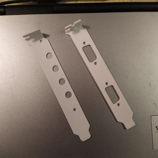 photo_2024-03-05_22-08-10.jpg Amiga GBAPII++ GraKa Bracket