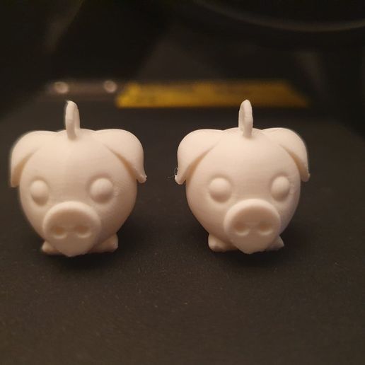 Cute Pig Earring 3D model