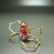 1_0000.jpg IRON SPIDER BUST (With Spider Arms)
