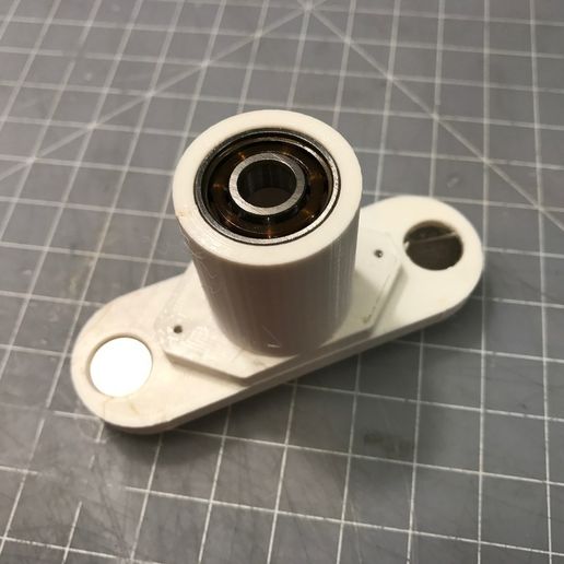 IMG_3551.jpg Lawnmower blade balancer