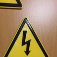Electricity_warning_sign.jpg Electric warning sign