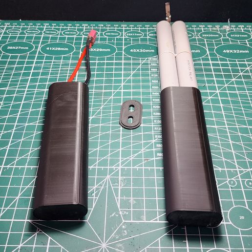 20240208_114723.jpg 4c 4s-2s 18650 电池组外壳