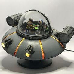 1.jpg Fichier STL gratuit Bricolage d'une voiture volante de Rick et Morty avec des lumières LED !・Design imprimable en 3D à télécharger