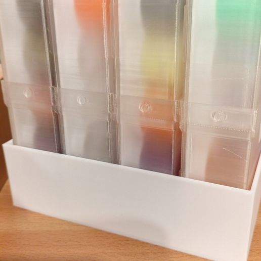 IMG_20251204_212823301_HDR.jpg Tray and box for storage and transport of filament samples.