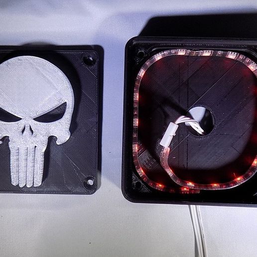 3_display_large.JPG Punisher LED Light/Nightlight
