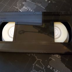 Distributeur de cassettes VHS