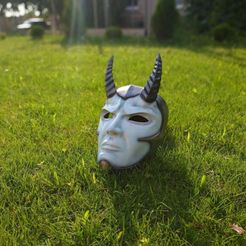 preview-3_1.jpg Fichier STL gratuit Solitaire - masque de cosplay・Idée pour impression 3D à télécharger