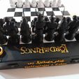 era aie Pe Lord of the Rings Chess Set