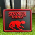 CILLA Gea 2 Ie arly rh Stranger Things plate