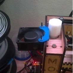 fan_clip_thumb_display_large.jpg Бесплатный 3D файл Простое клипсовое крепление вентилятора・3D-печатная модель для загрузки