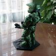 100_9794-copy.jpg Master Chief Controller Stand - Cable Guy Holder