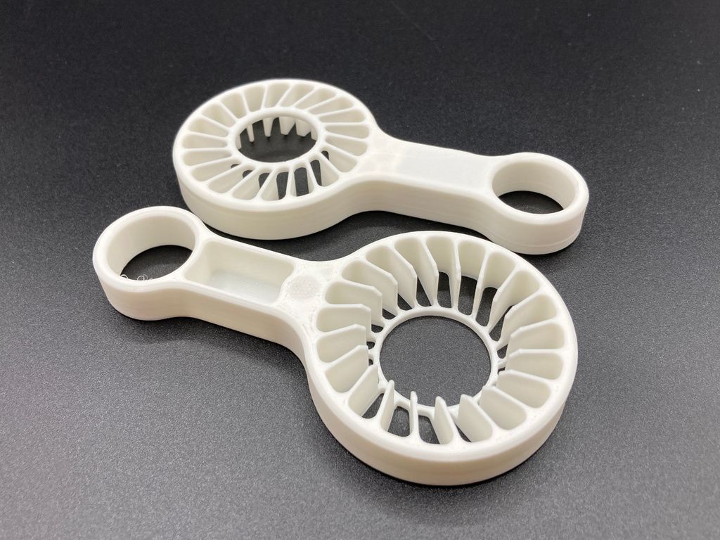 Descargar archivo STL gratis PET Bottle Opener Remix • Plan de la