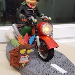 77265211_238484233790574_7955010143568003072_o.jpg 3D file Crash Bandicoot Bike Diorama・3D printer design to download